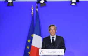 648x415_francois-fillon-annonce-maintient-candidature-lors-conference-presse-mercredi-1er-mars